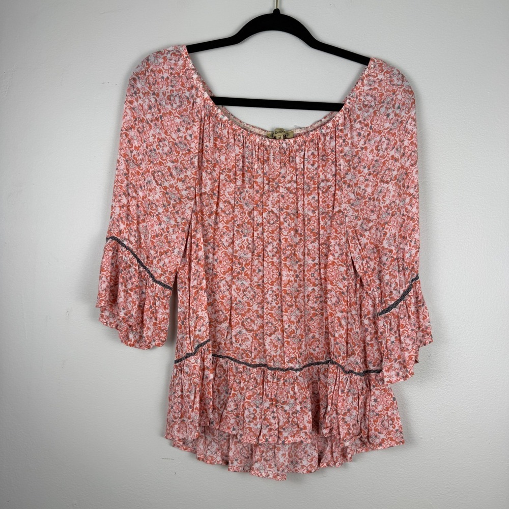 Democracy Blouse Top Women's Medium Coral Pink Floral Ruffled Sleeve Flowy Boho‎